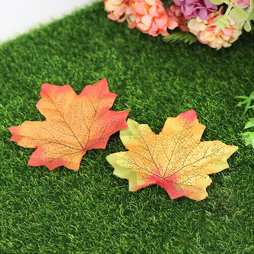 단풍잎 8x7.6cm 20개입